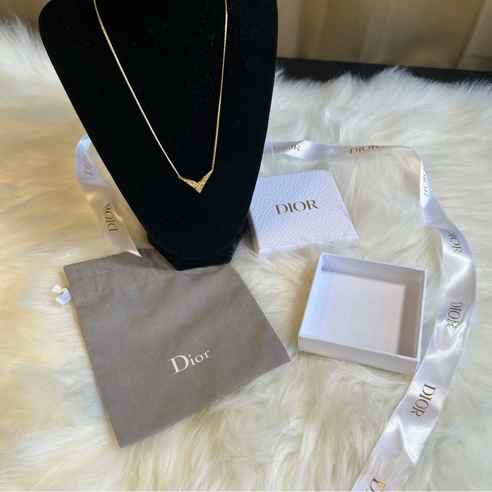 Christian Dior
Vintage 1980s
Gold
Rhinestone
Pendant 
Choker 
Necklace
Bundle - Picture 10 of 16